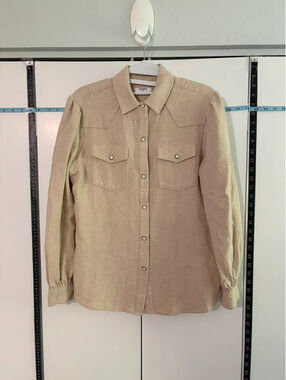 UNTUCKit for Her Women’s Size 6 Tan Herringbone Snap Button Shirt Western Yoke